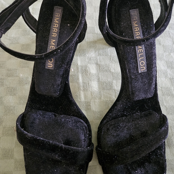 Tamara Mellon Midnight Velvet Heels - Picture 1 of 4